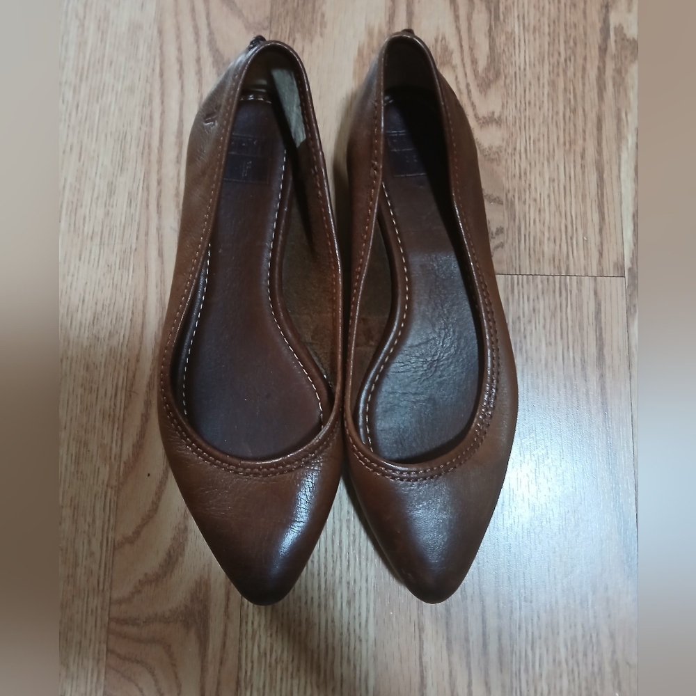 Frye Regina Ballet Leather Flats Sz 7